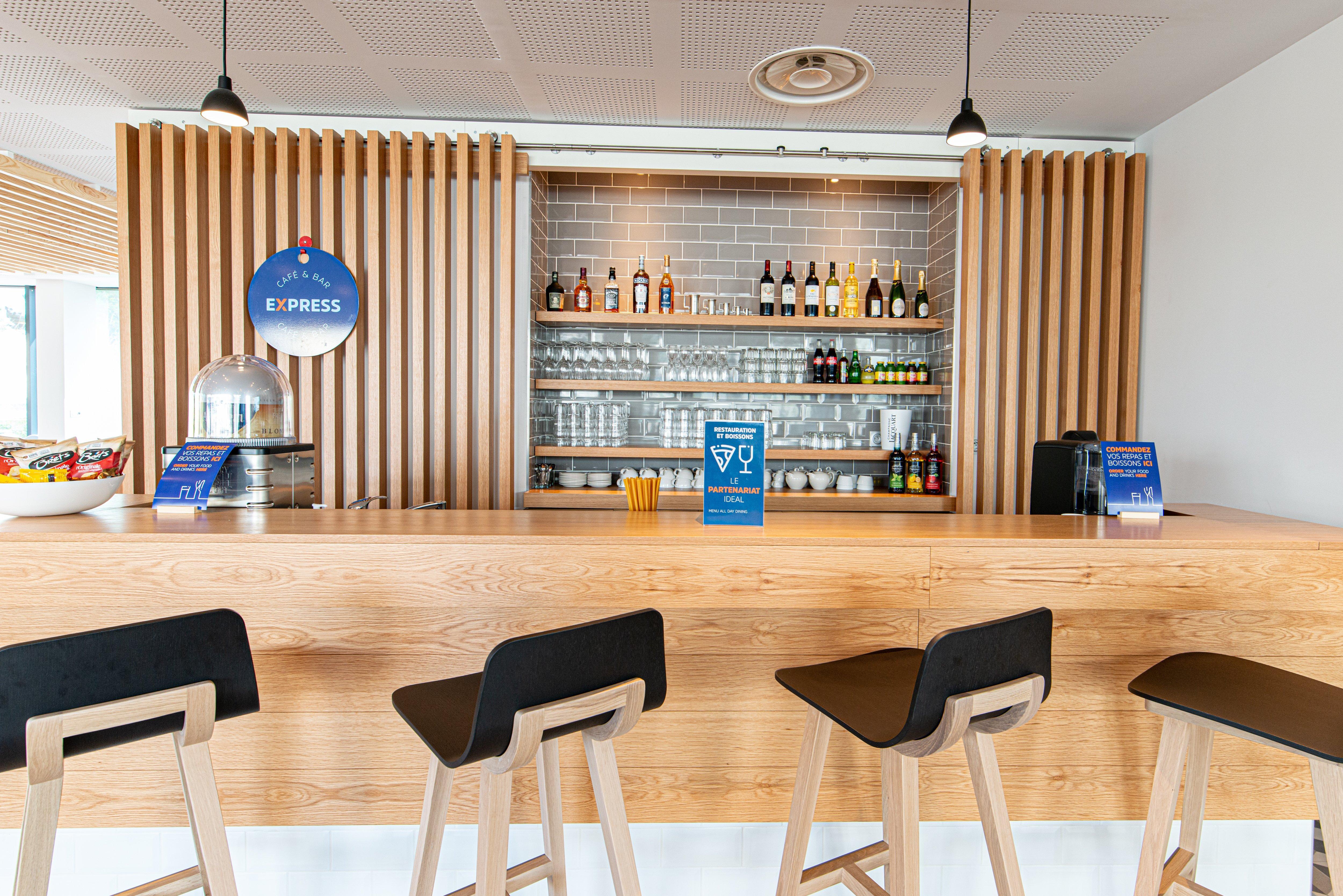 Holiday Inn Express - Bordeaux - Lormont By Ihg Esterno foto